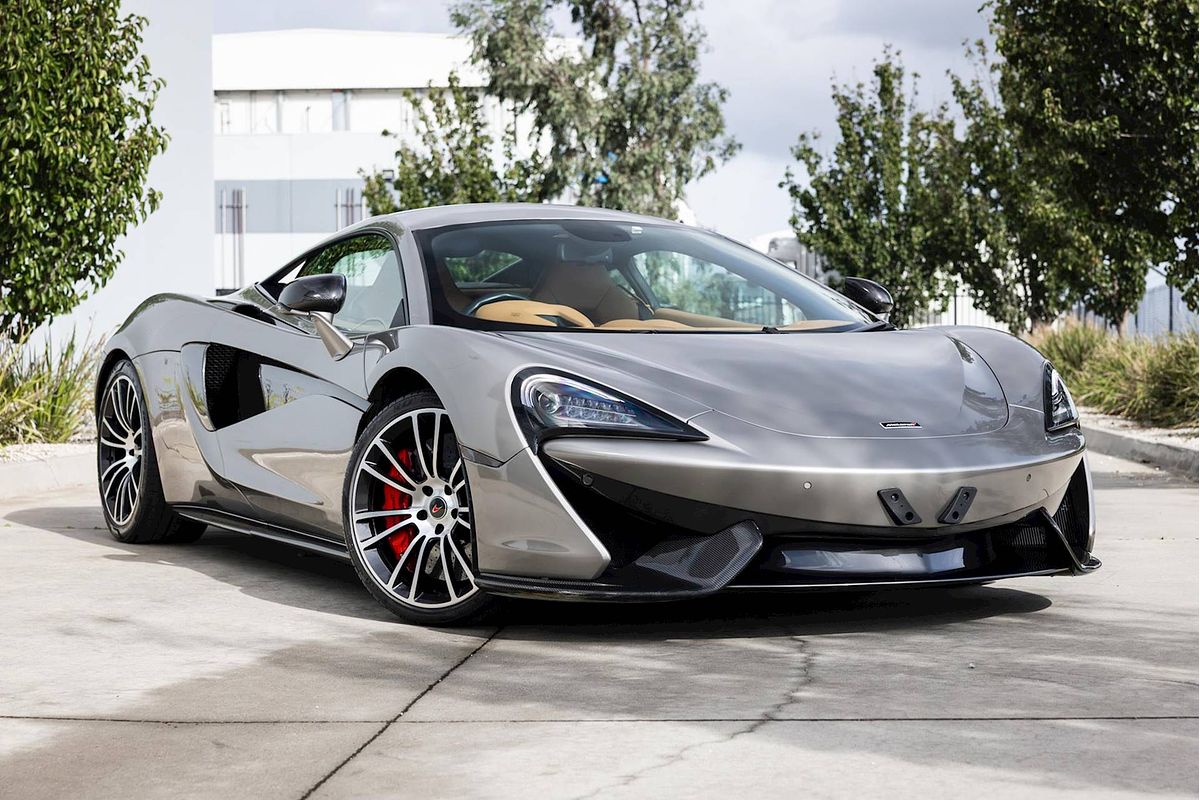 2016 McLaren 570S P13