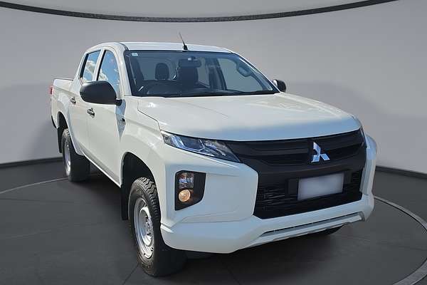 2020 Mitsubishi Triton GLX MR 4X4