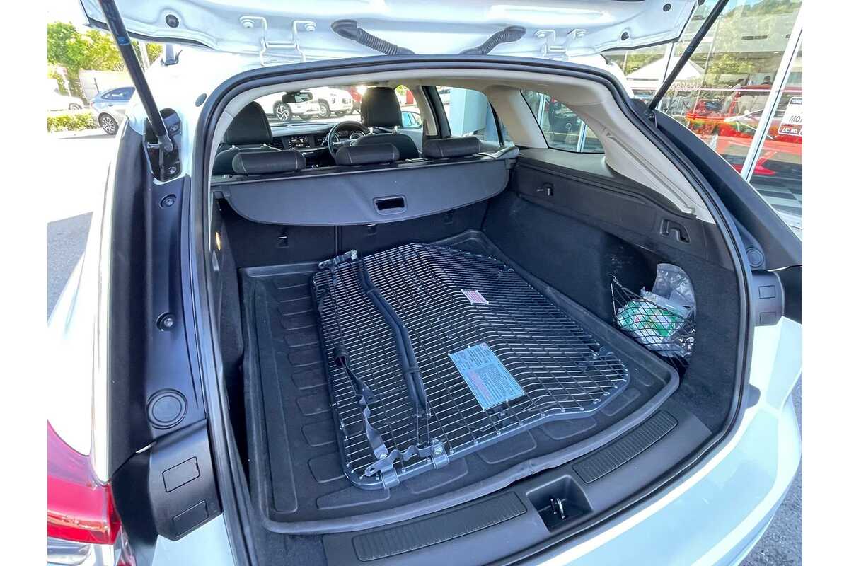 2019 Holden Commodore LT ZB