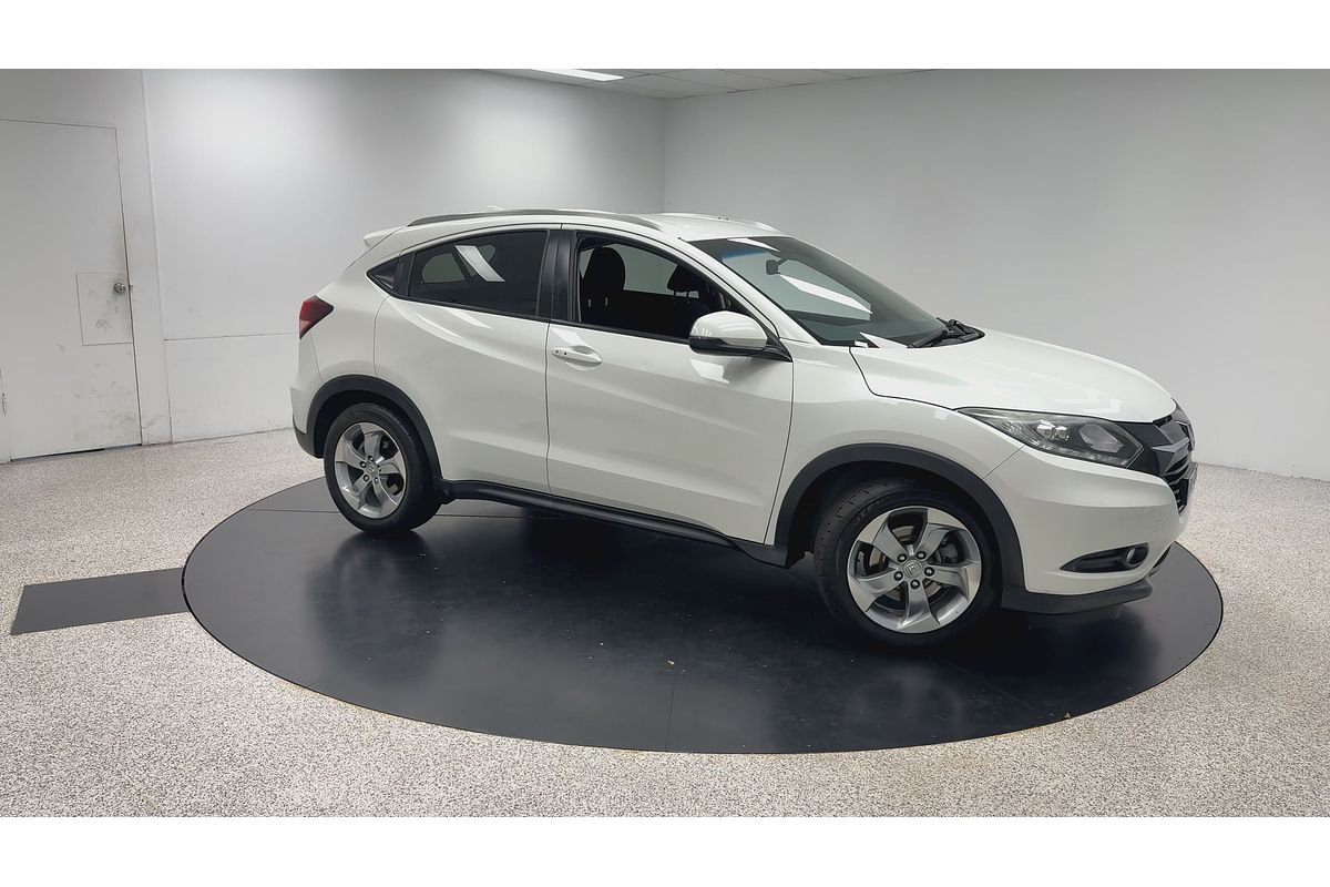 2016 Honda HR-V VTi-S