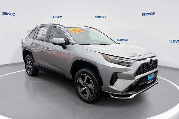 2025 Toyota RAV4 SE