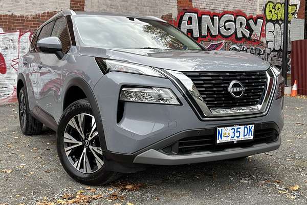 2025 Nissan X-TRAIL ST-L T33