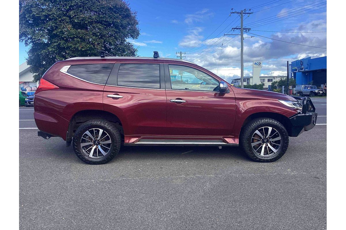2018 Mitsubishi Pajero GLS NX