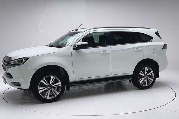 2023 Isuzu MU-X LS-T thumb-3