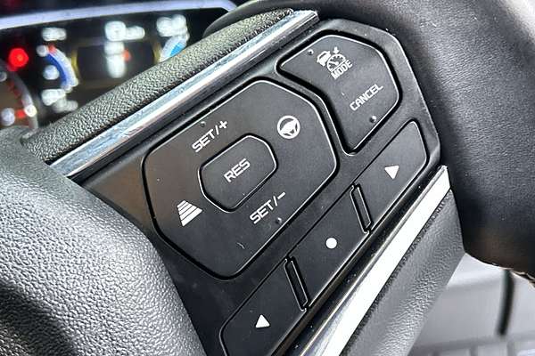 2023 Isuzu MU-X LS-T thumb-17