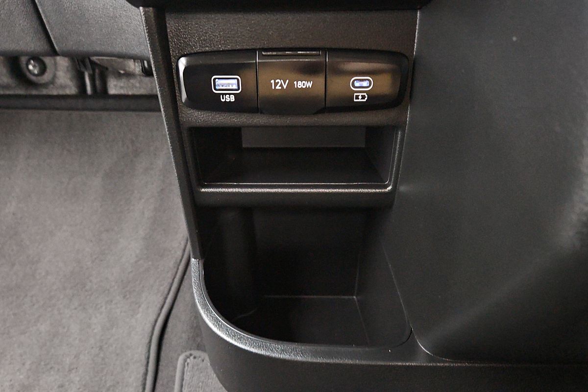 2024 Hyundai STARIA LOAD US4.V3