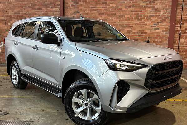 2026 Isuzu MU-X LS-M