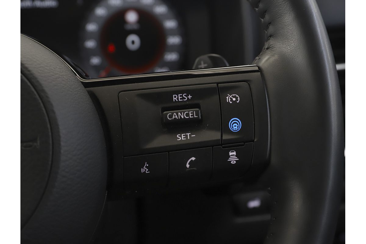 Nissan QASHQAI CVT TI