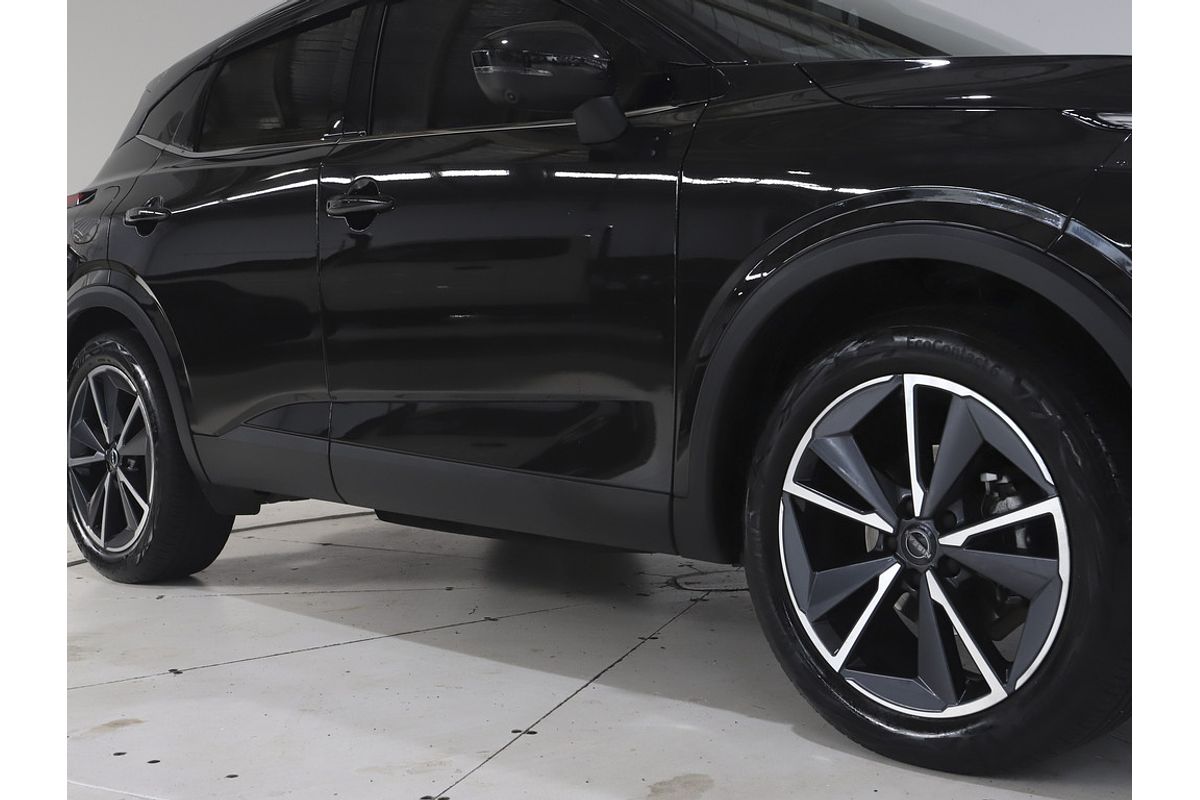 Nissan QASHQAI CVT TI