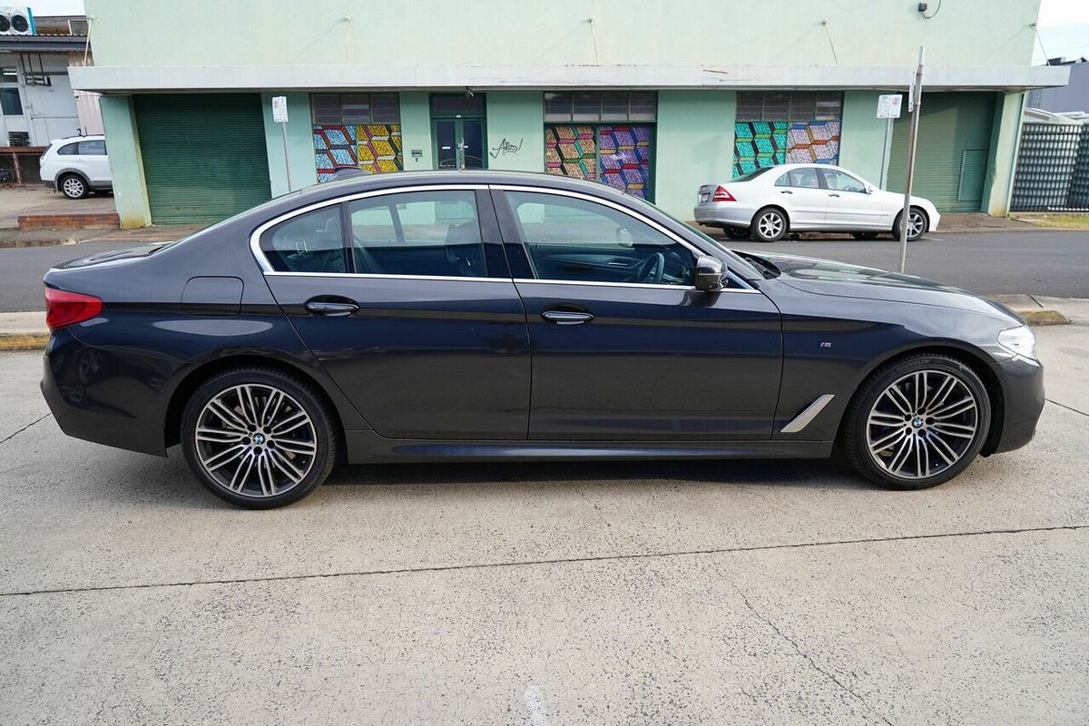 2018 BMW 530d Luxury Line G30 MY18
