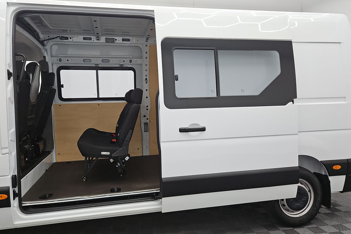 2024 Renault Master 110kW X62 Phase 2 Front Wheel Drive LWB Low Roof