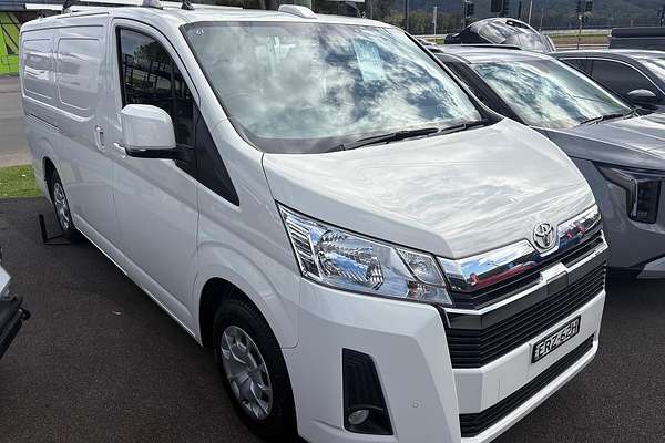 2021 Toyota Hiace GDH300R LWB
