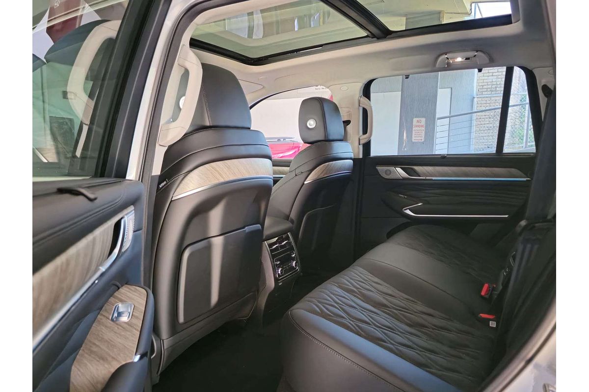 Tank 500 Ultra Hi4T PHEV 4X4 