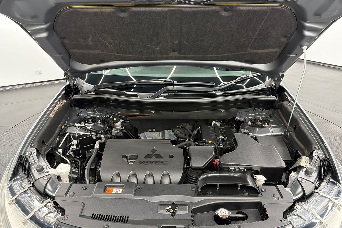 2019 Mitsubishi Outlander LS ZL