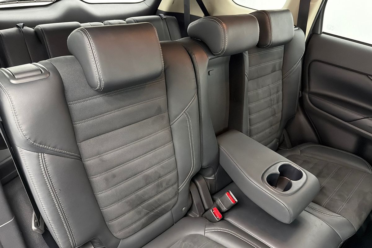 2019 Mitsubishi Outlander LS ZL