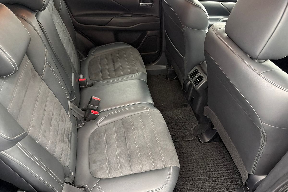 2019 Mitsubishi Outlander LS ZL