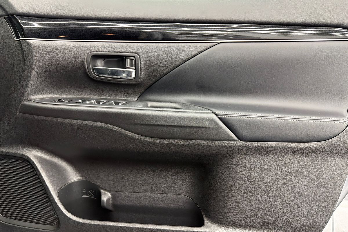 2019 Mitsubishi Outlander LS ZL