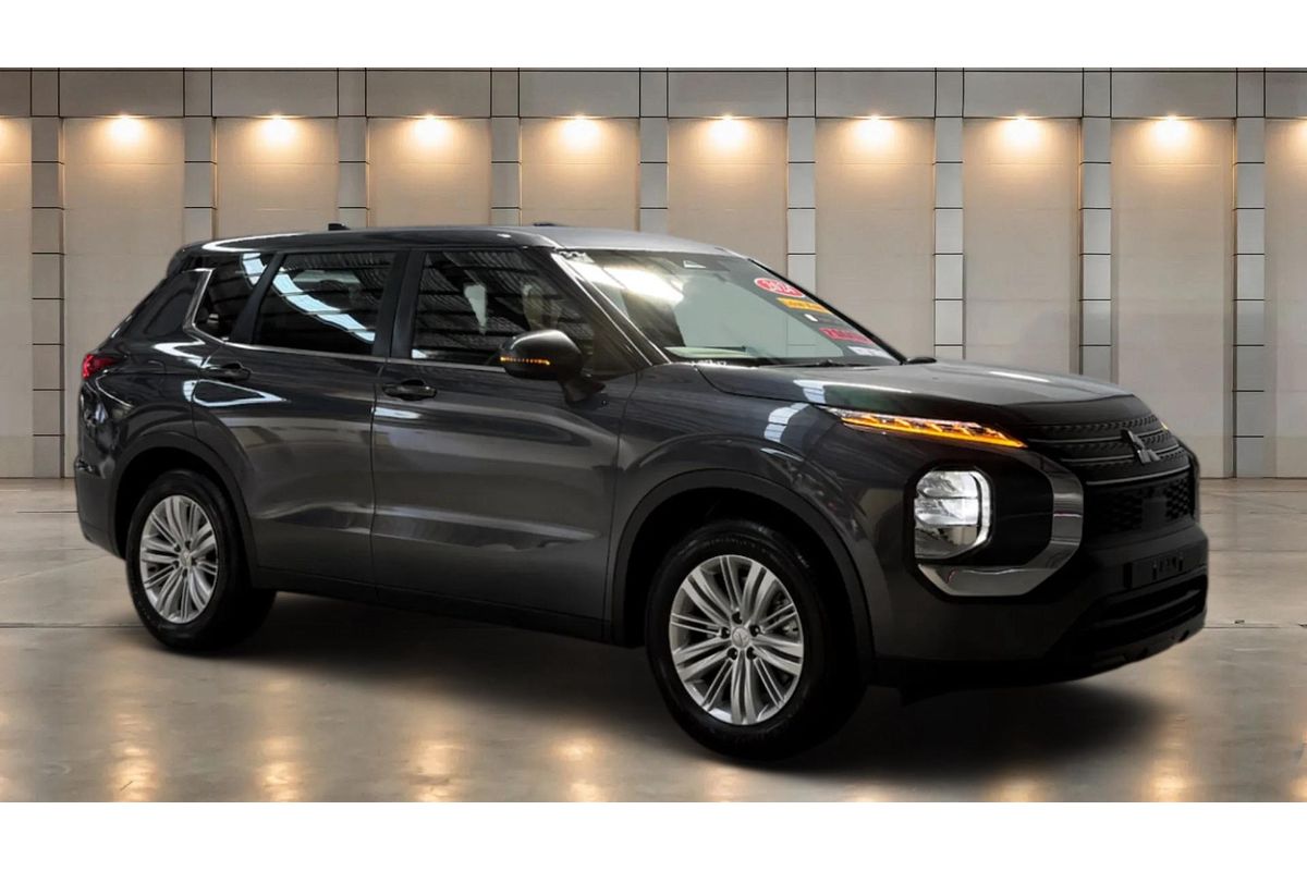 2024 Mitsubishi Outlander ES ZM