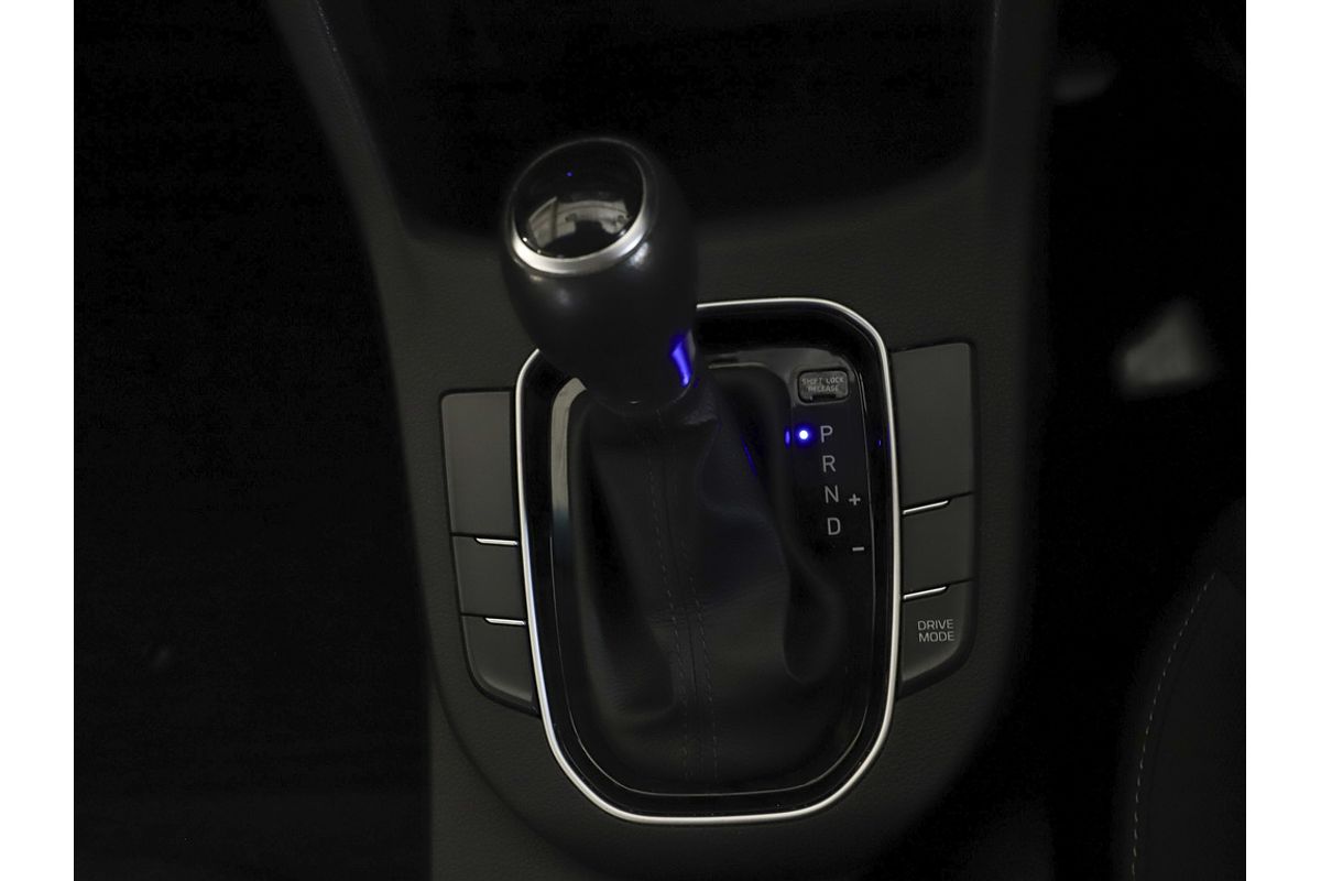 2019 HYUNDAI i30 ACTIVE 6 SP AUTOMATIC 4D HATCHBACK 4CYL