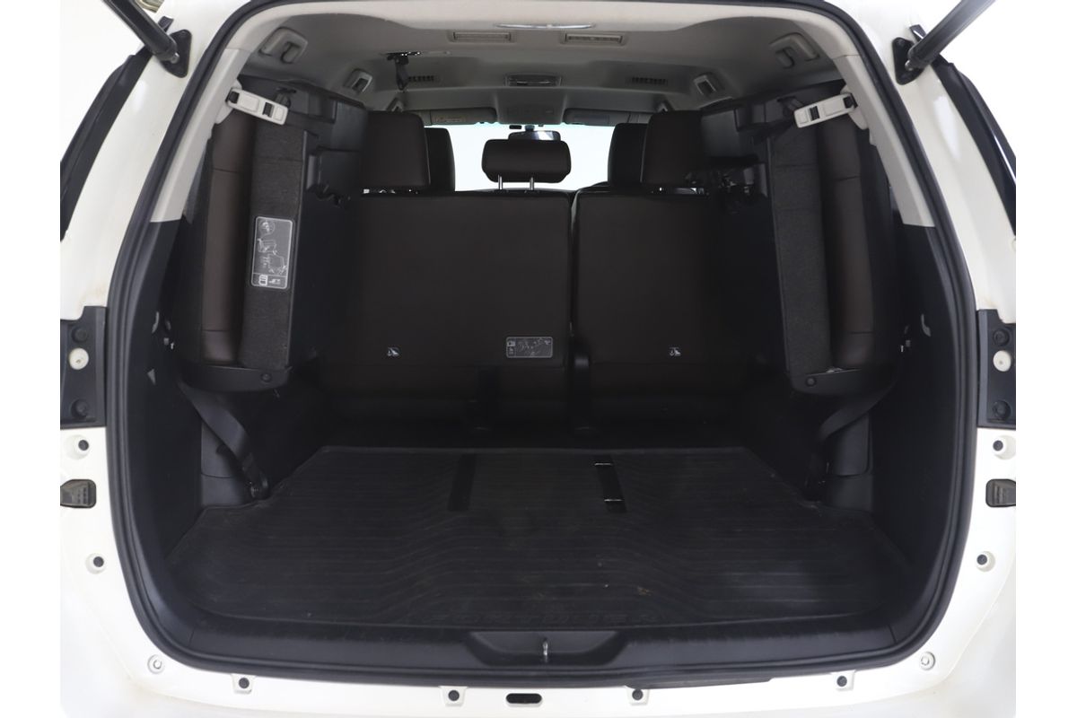 Fortuner Crusade 2.8L T Diesel Automatic Wagon 1Y17100 001