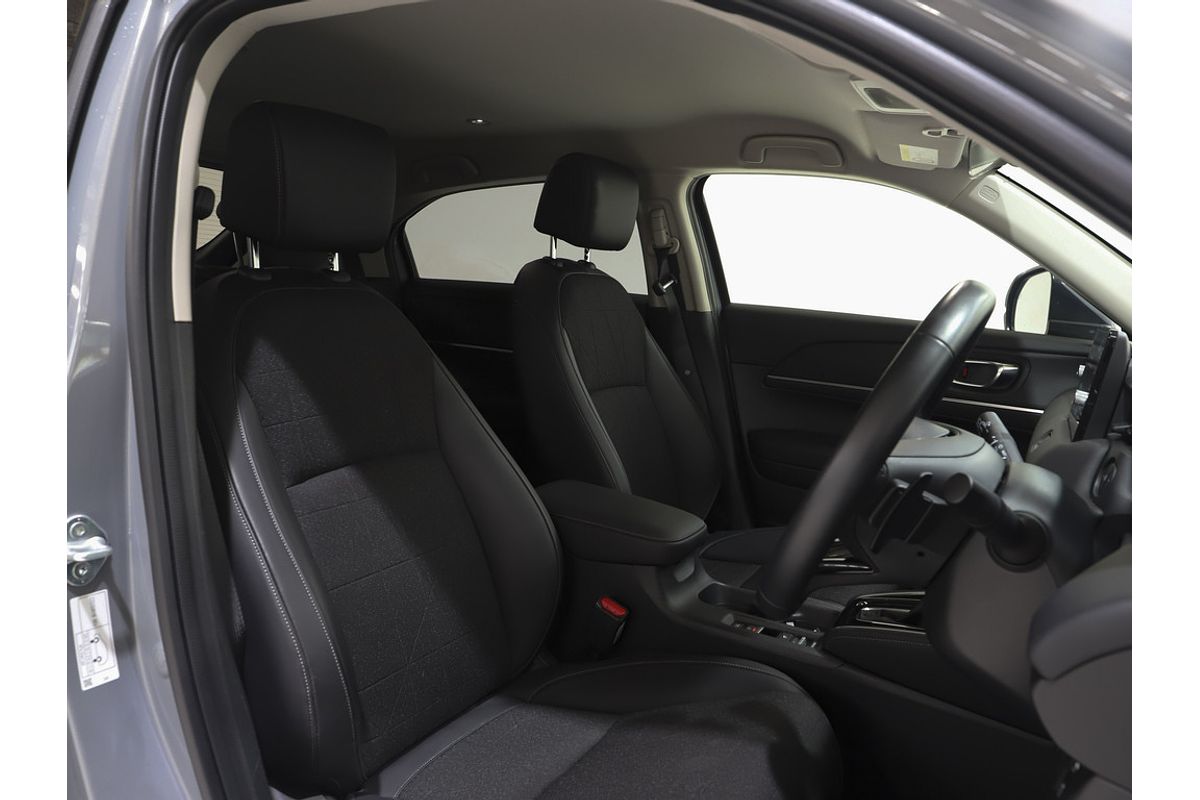 Honda HR-V. 5 Doors Auto EHEVX 25
