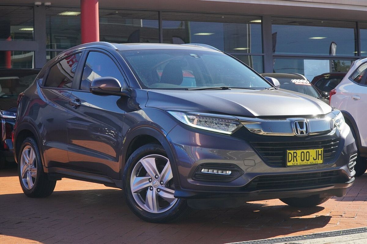 2019 Honda HR-V +LUXE