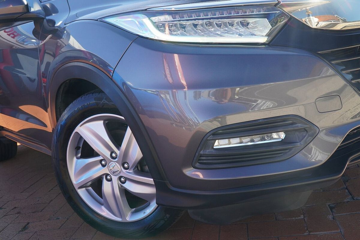 2019 Honda HR-V +LUXE