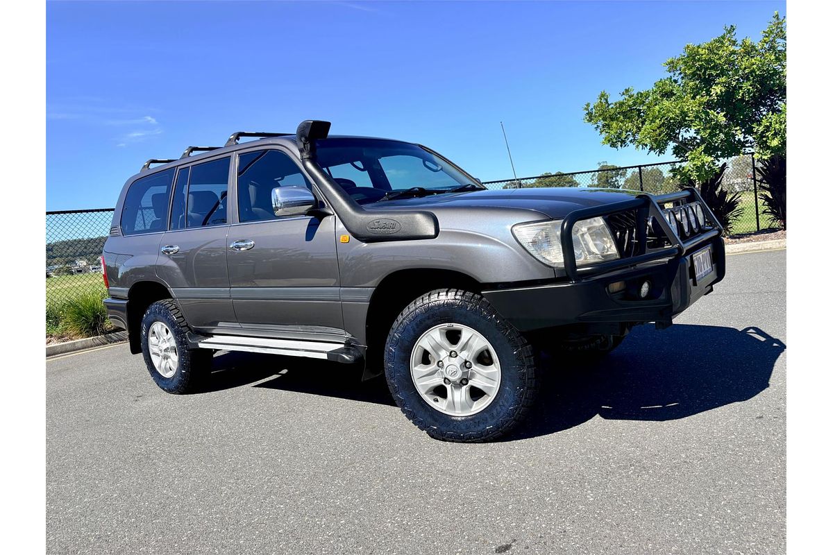 2006 Toyota Landcruiser GXL UZJ100R