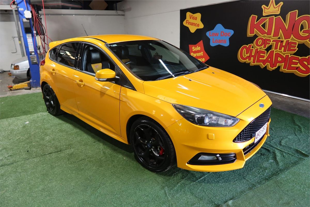2015 Ford Focus ST LZ