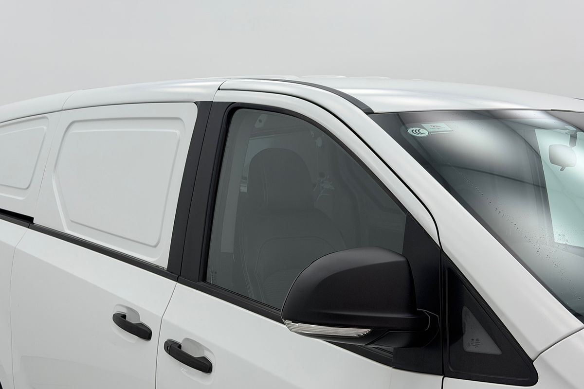 2021 Ldv G10 LIFT DOOR 6 SP AUTOMATIC 4D VAN DT4 DIESEL