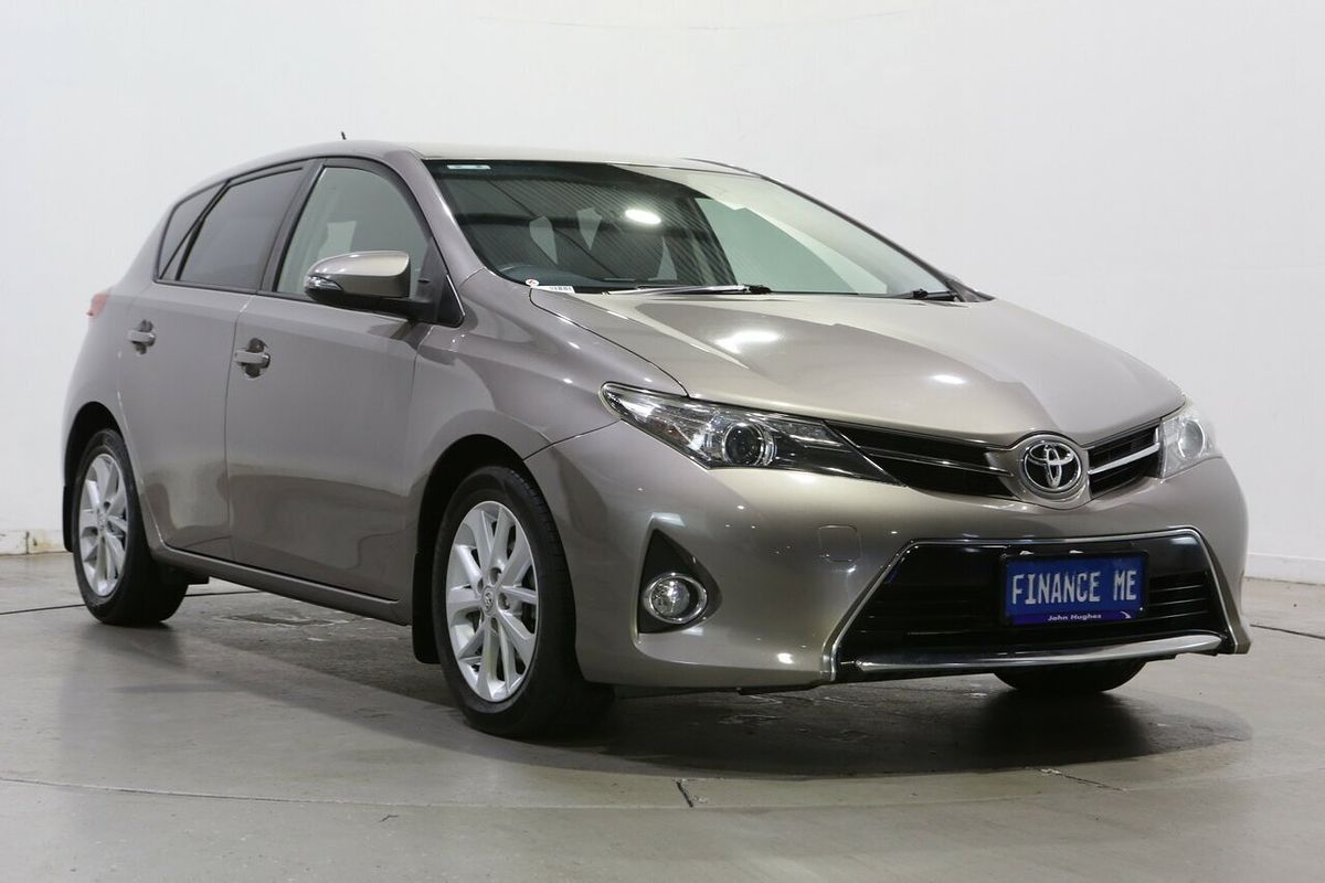 2014 Toyota Corolla Ascent Sport ZRE182R