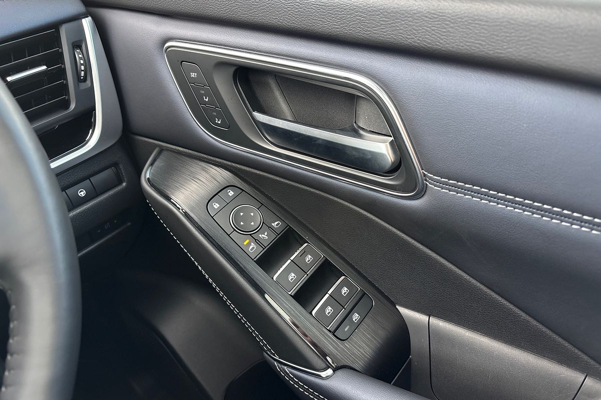 2024 Nissan QASHQAI Ti J12