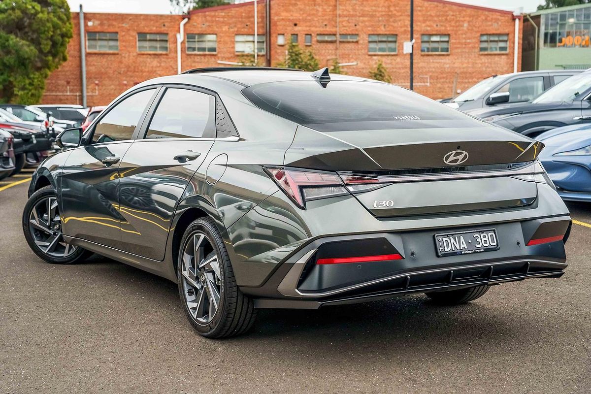 2024 Hyundai i30 Premium CN7.V2