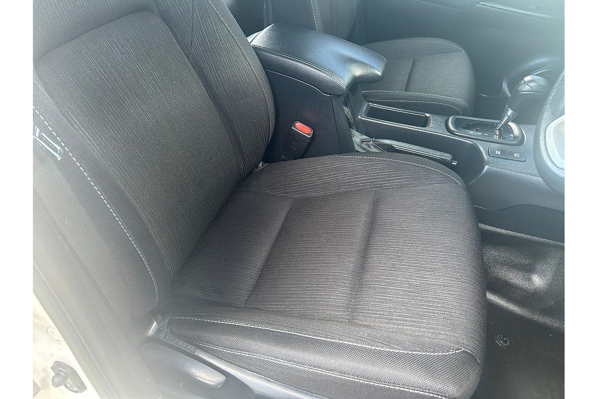 2020 Toyota Hilux SR GUN126R 4X4