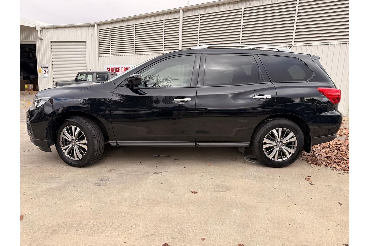 2018 Nissan Pathfinder ST R52 Series II