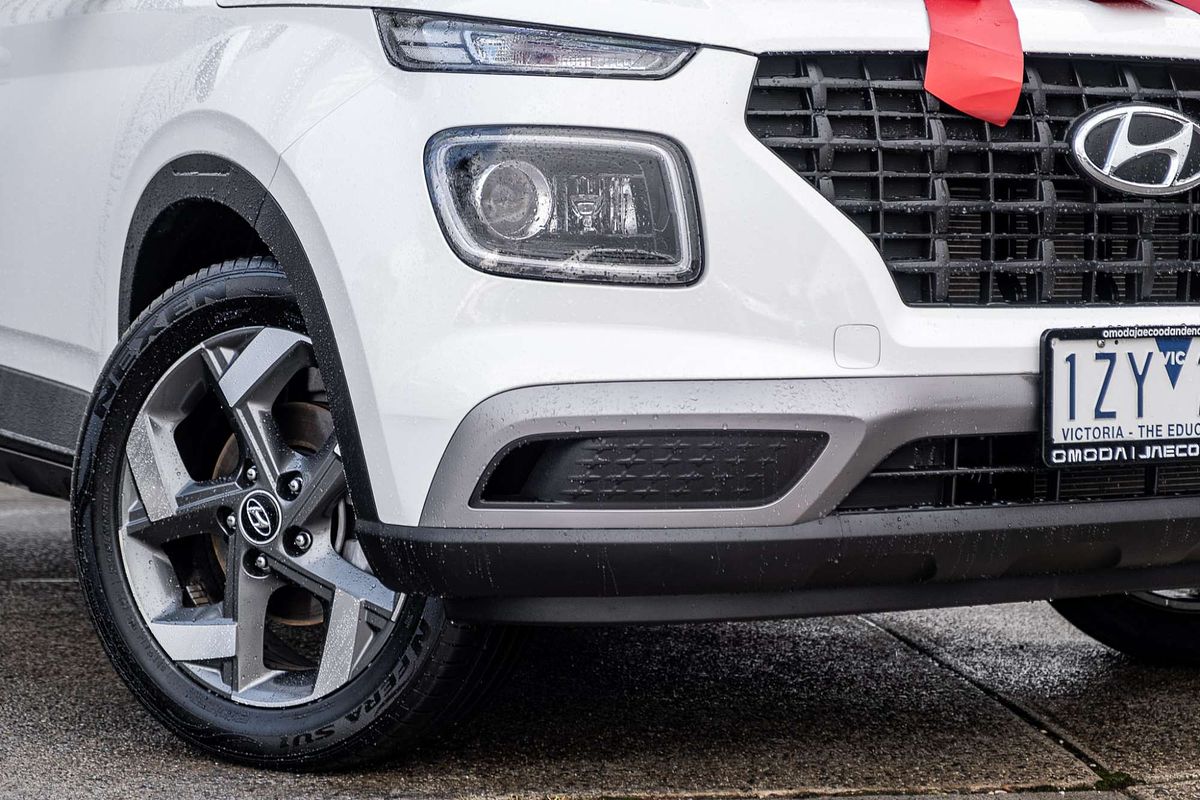 2024 Hyundai Venue Active QX.V5