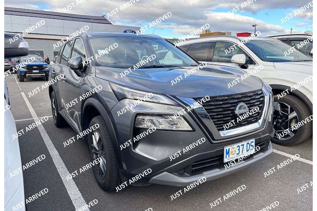 2024 Nissan X-TRAIL ST T33