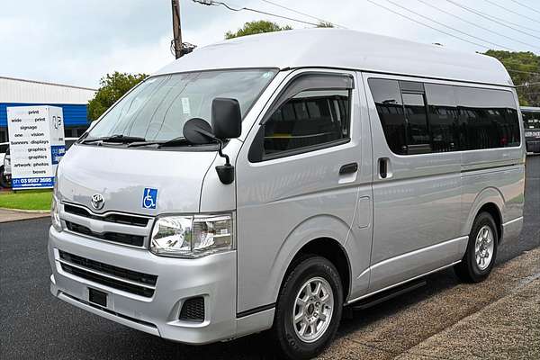 2012 Toyota Hiace AWD KHD206
