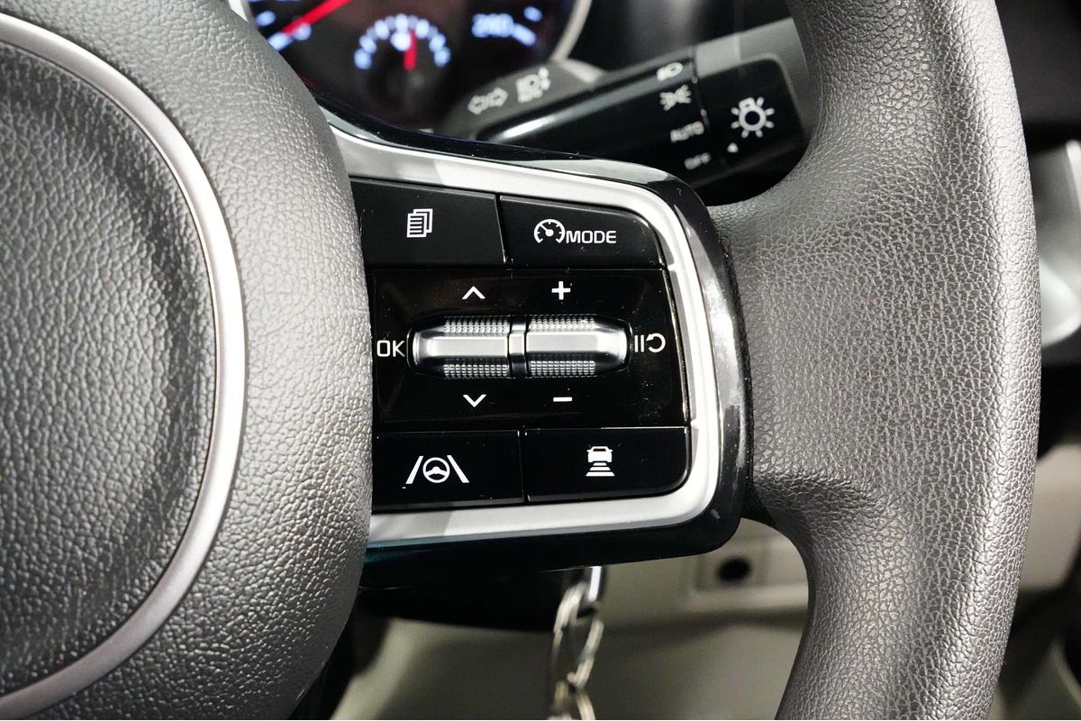 2021 Kia Carnival S KA4
