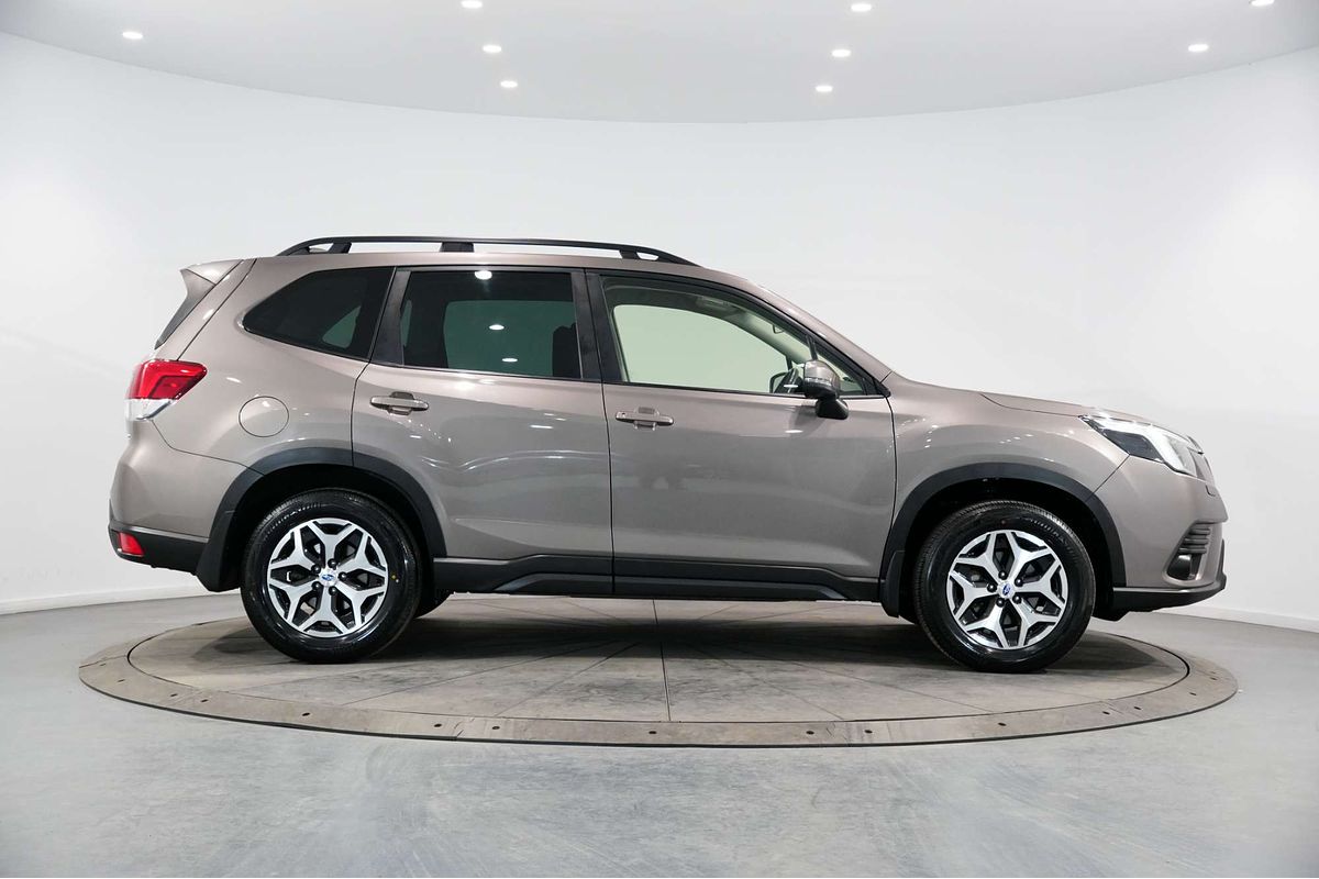 2023 Subaru Forester 2.5i-L S5