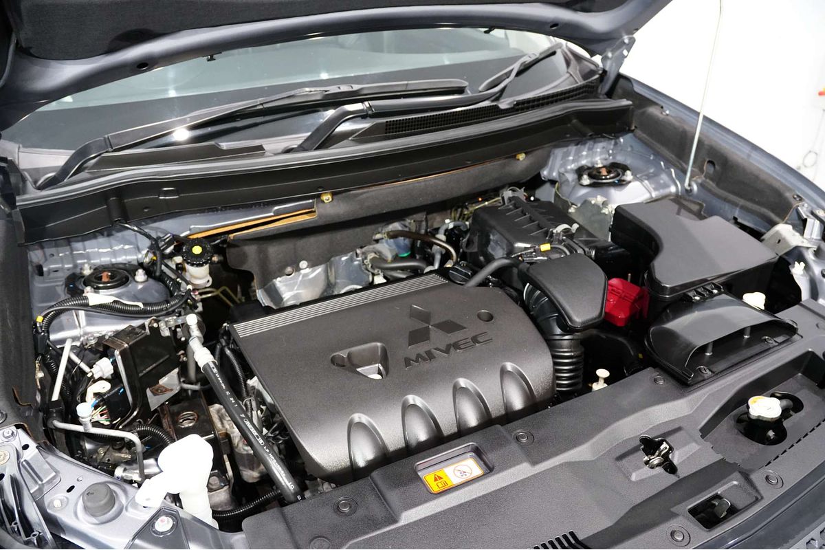 2019 Mitsubishi Outlander LS ZL