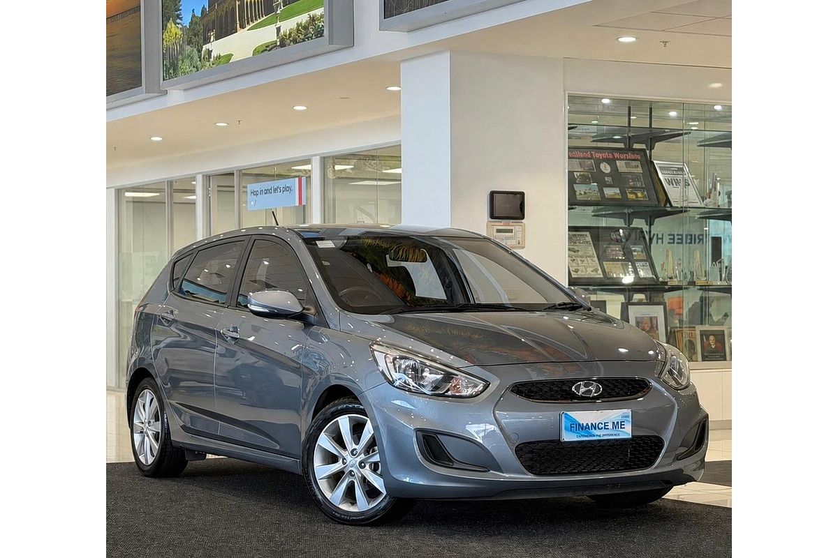 2019 Hyundai Accent Sport RB6