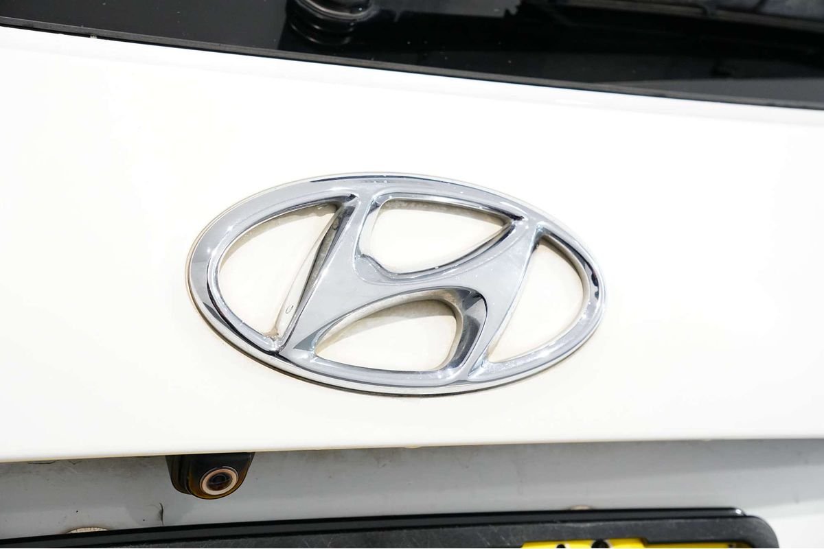 2017 Hyundai Santa Fe Active X DM3 Series II