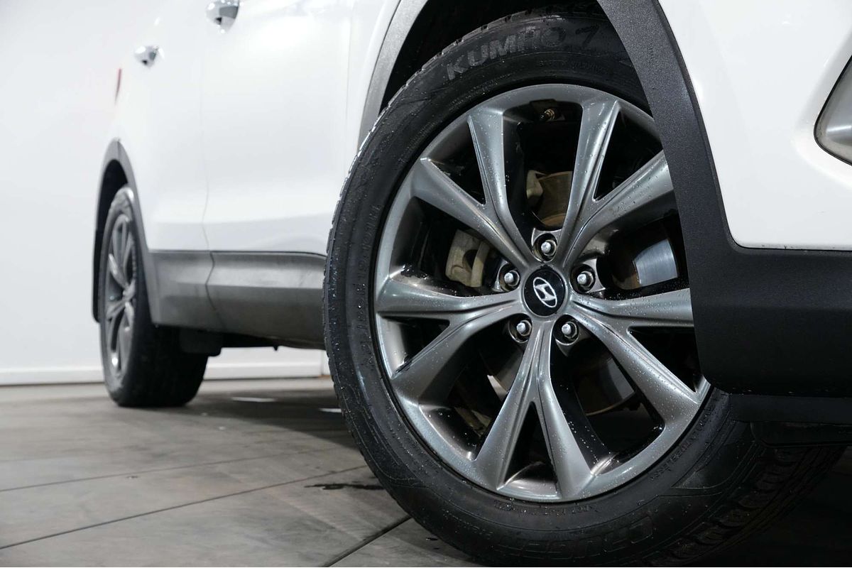 2017 Hyundai Santa Fe Active X DM3 Series II
