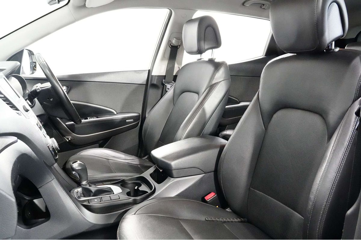 2017 Hyundai Santa Fe Active X DM3 Series II