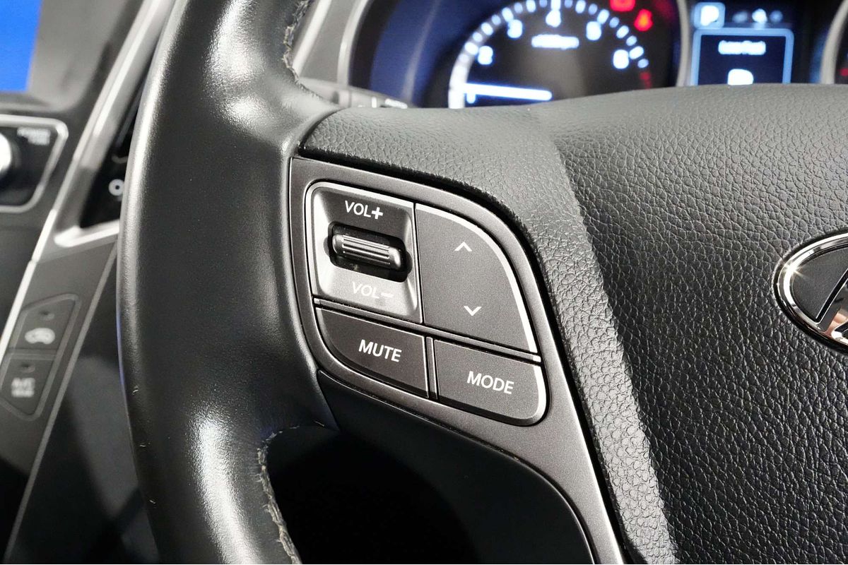 2017 Hyundai Santa Fe Active X DM3 Series II