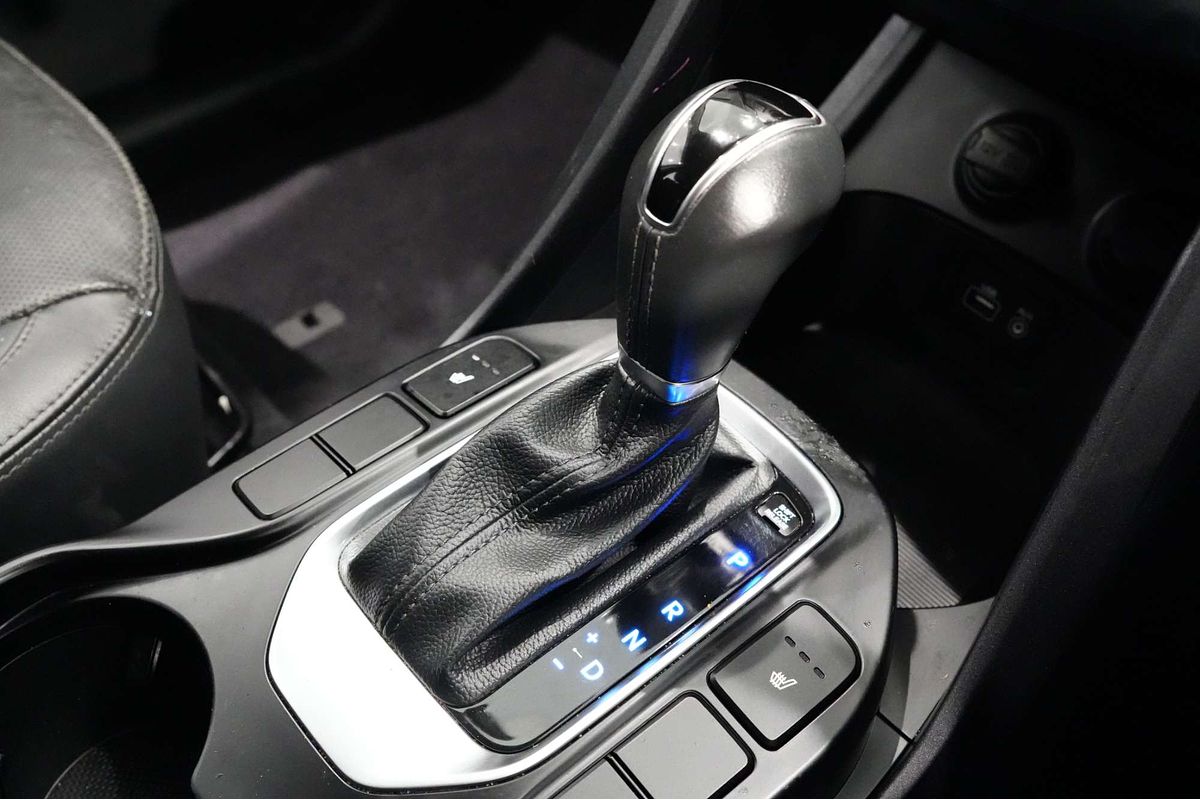 2017 Hyundai Santa Fe Active X DM3 Series II