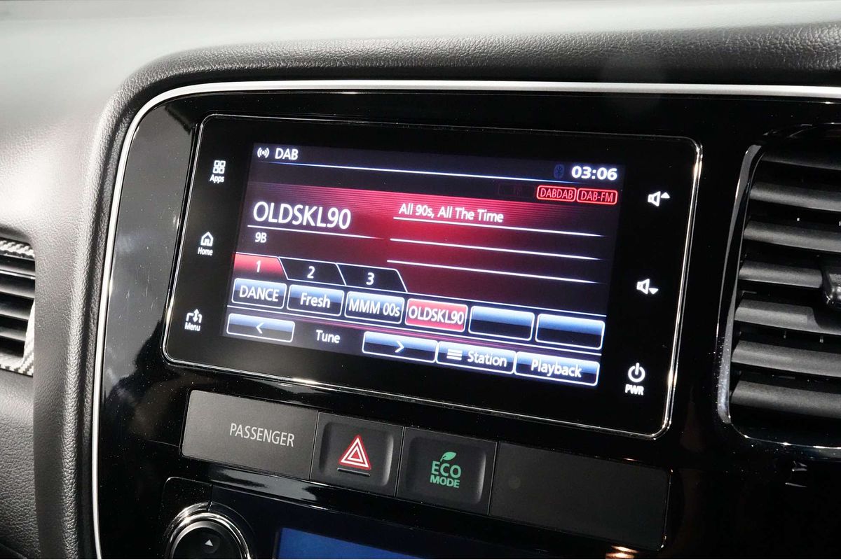 2017 Mitsubishi Outlander LS Safety Pack ZK