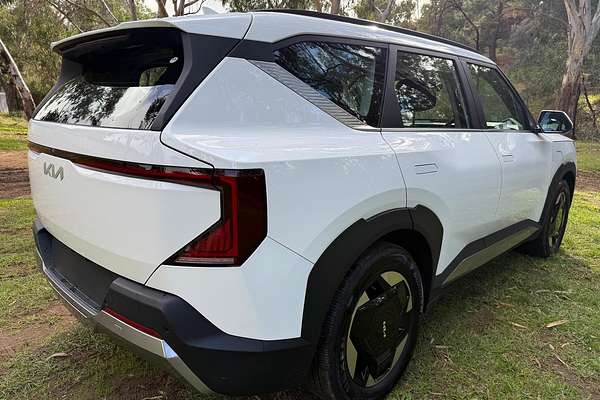 2024 Kia EV5 Air Standard Range OVc thumb-8