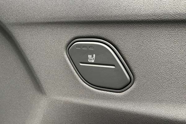2024 Kia EV5 Air Standard Range OVc thumb-27